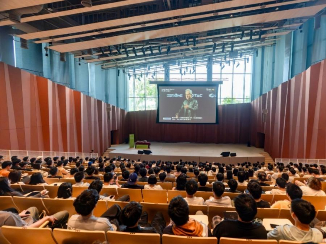 台成清交申請入學沒滿招，4所私大名額使用率還勝出！它入列黃仁勳大學、實戰力被看上，將設半導體學院