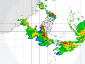 天氣／15縣市豪大雨特報「雙北」也中！颱風甩暴雨重災區曝光、這天最猛下到紅紫爆哪天才停...10日預報先看