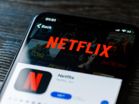 Netflix抓寄生帳號再出招！要求共享帳戶個別綁Email，部分用戶被擋…最快上路時間曝光，台灣何時跟進？