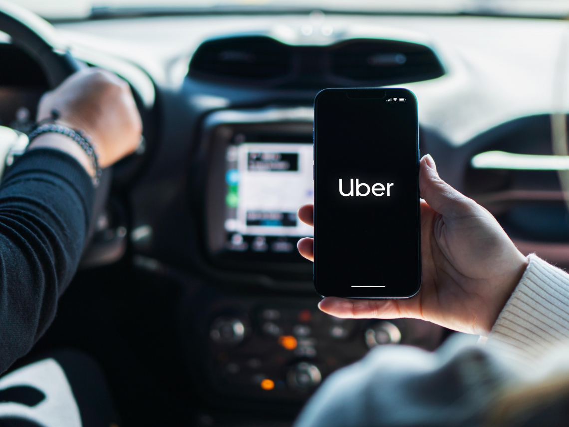 Uber機車載客免費時間、地點曝光！主打文化體驗，小黃司機怒批挑釁法律，北市府喊可罰2500萬，Uber怎麼說