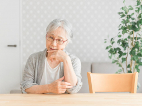 76歲母手握9千萬財產，立遺囑分產能換兄弟和好？劉黎兒：先做這件事，比煩惱怎麼分錢更有意義
