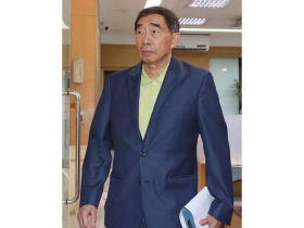 長榮張國華身價852億「交保金1.2億半小時搞定」，2大箱現金早備妥…內線交易獲利150億，集團股價全綠