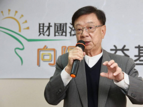 宣明智「硬腦膜外出血」開顱取160ml血塊！已睜眼能動雙腳…醫曝頭部外傷後5警訊：分秒必爭