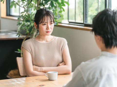 老公開口閉口都是「錢」！結褵13年「家內分居」、為花費吵不停…想離婚卻怕養不活自己：還要忍3年？