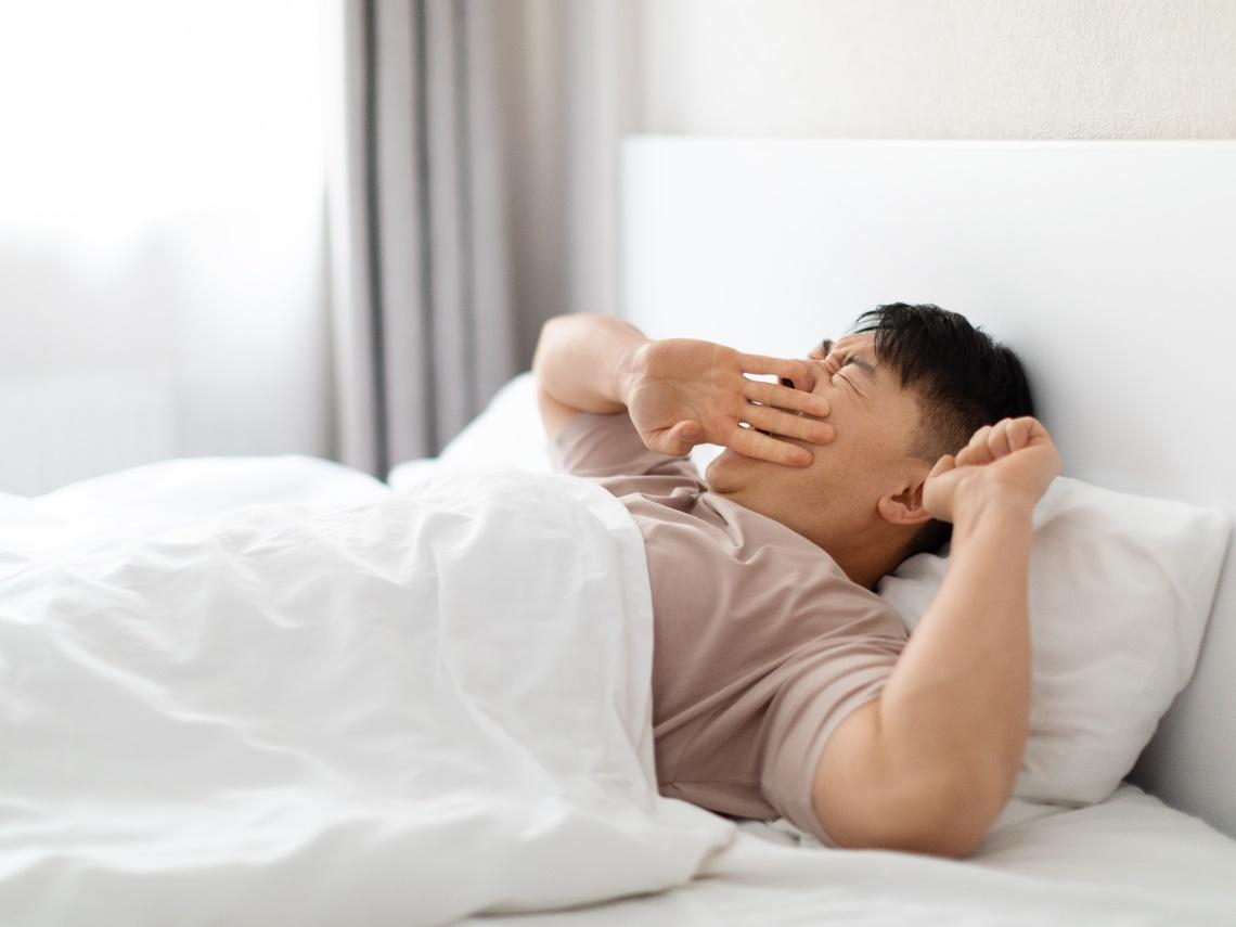 休息很久還是累？心梗、腎炎、糖尿病初期症狀都是「疲倦」…醫揭10種症狀是警訊：別再以為沒睡飽