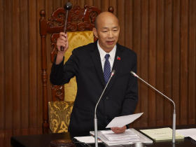 政府預算剩3個月執行，監督失職藏憲政危機！用「統刪」草率審查、刪凍首長薪資，立法院越權再惹議  