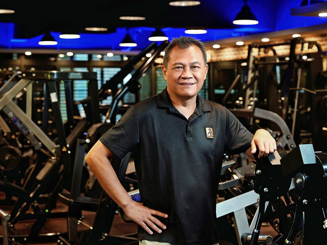 健身工廠店數不是最多、也不強迫推銷，為何獲利能超車World Gym？董座親曝自家護城河：靠會費賺更多