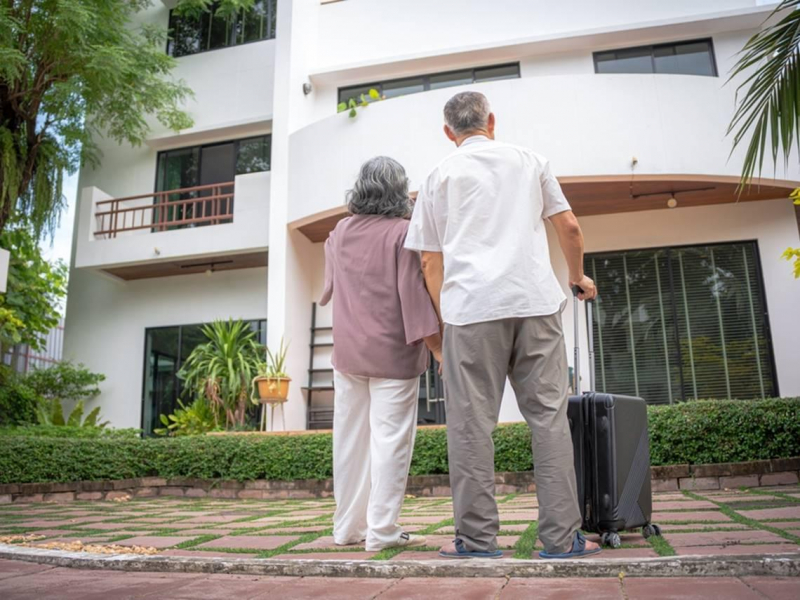 3個理由，退休宅「用買的」會後悔！為何達人說「老後一定要住市區」：老人公寓、養生村費用服務完整比較
