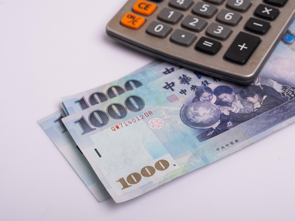 9月發錢了！勞退、勞保年金、國民年金…勞保局19筆給付領到月底，「這群人」一次入帳10萬