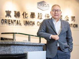 15年分散風險有道  從大宗商品轉攻高值市場  東聯百項化學品  攻進半導體再拚AI材料