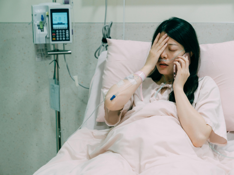 連護理師都差點沒命！泌尿道感染發燒變敗血症水腫…病程幾小時惡化，哪4個警訊最危險？
