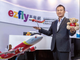 代訂機票愈來愈難賺...27年老牌易飛網如何靠「包機戰術」搶攻高毛利團體旅遊市場？上千機位1個月賣光 