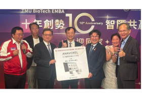 從「付錢」到「投資」，石崇良的「兩兆雙星」概念，讓衛福部成為生技醫療產業推手？