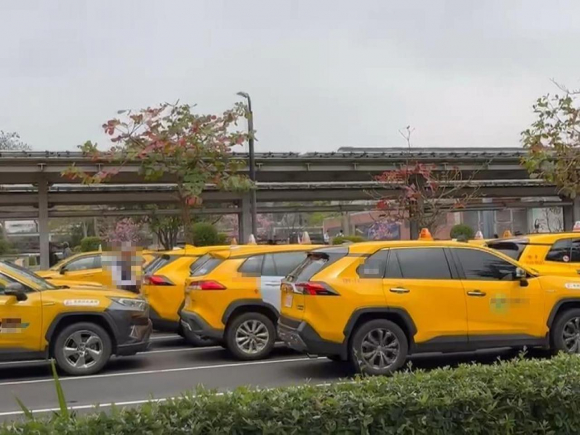 計程車擬漲價！雙北小黃起跳價85→110元，夜間、春節、颱風豪雨加多少？費率異動計畫一次看