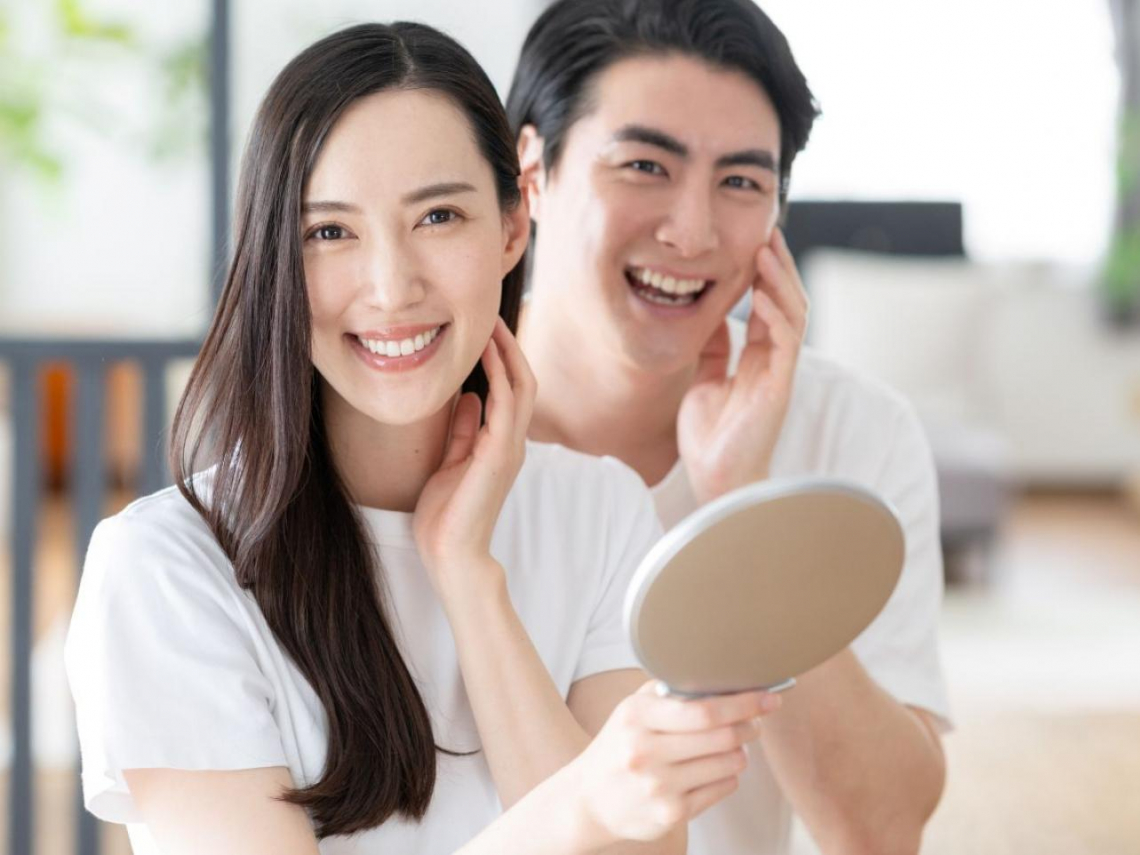 明明同歲，為何他看起來少20歲？醫揭「顯年輕」10大關鍵：「餐餐吃夠1食物」比醫美更有效