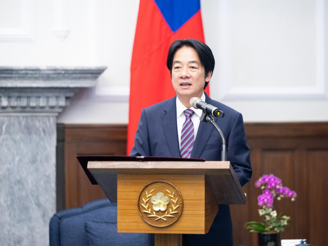 最新民調／普發一萬時間最快何時？8成民眾都期待！政府施政滿意度逾6成新高，房價物價仍是最大痛點