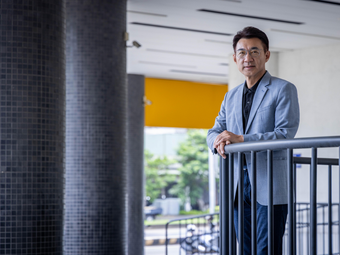 江啟臣專訪／從台中普發一萬議題，到捷運藍線8年完工、公車免費坐：比拚政見「永遠不是看誰支票多」