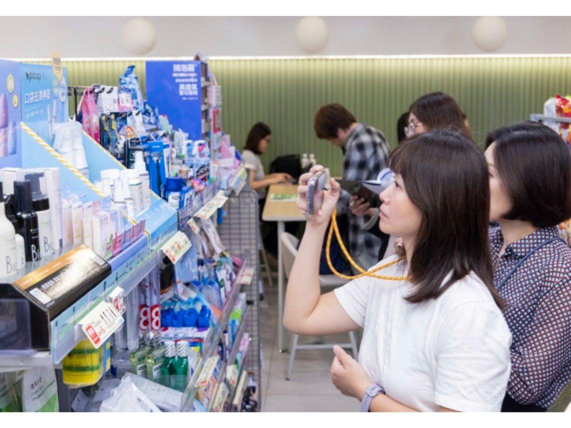 讓廢棄牛奶瓶重回商品包裝：picupi 挑品攜手全家建立循環供應鏈