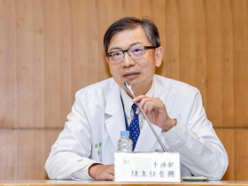 影／恩師倒地OHCA，台大醫動員搶命…肺癌權威陳晉興曝3年前驚心一晚：誓言教好學生「需要年輕醫生救命」