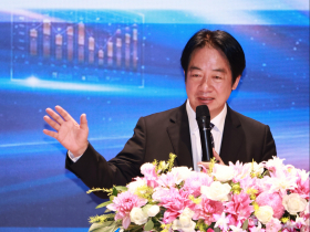 長庚醫療體系創立50週年、年服務1千萬人次！賴清德：跟台積電一樣是護國神山