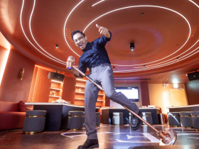 年輕人不愛Motel了？薇閣砸4億轉型，「成人迪士尼」變身夜生活新據點...專訪37歲二代曝接班秘辛