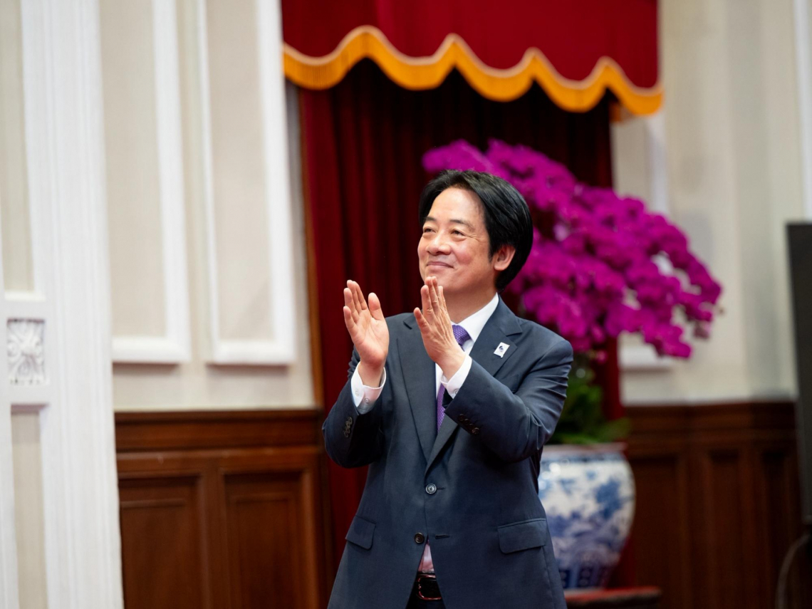最新民調／賴總統信任度、滿意度雙新高！三政黨喜好度「綠碾壓藍白」，還有人愛中共？現在只剩4.6%