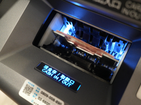 ATM提款新制上路！「無卡提款」2大公股銀行限縮，手腳太慢有錢領不出…8行庫額度、序號規定一次看