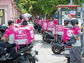 Grab併foodpanda公平會否決！193億收購案王世堅轟「假競爭真壟斷」，這場外送大局夢碎、背後關鍵曝光