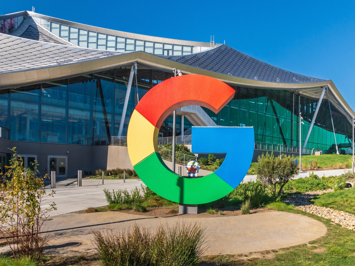 Alphabet、微軟財報「關鍵數字」曝光，它握有大筆現金才是王！盤後股價兩樣情，AI變現能力能到哪？