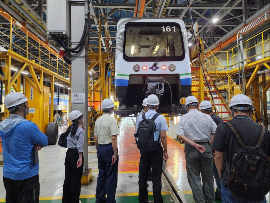 文湖線將啟動換車，北捷重置「救命錢」561億元卻被借走3成...北市捷運局：短期融通不影響基金運作