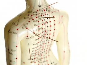 適時補充蔥薑湯、按穴位緩解病痛 感冒治不好  試試中醫「分型」療法