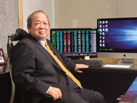 福邦證券上櫃  董座黃顯華首推「競拍」制 老師傅帶小公司  拚當台版「小高盛」