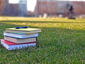 政大校歌歌詞過時 「吾黨」字眼應盡速刪除