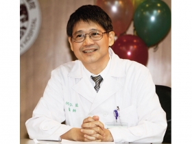 名醫何弘能接院長  台大醫院走回教研老路