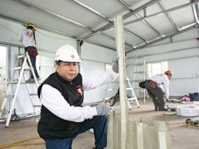 寶島義工團．十五年五百戶牙醫揪團重建弱勢家園