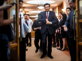 燒熱爐、走大路 曾銘宗