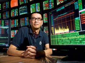 選舉行情撐腰 籌碼面有利 劉友威：專注找好標的 明年底攻萬點