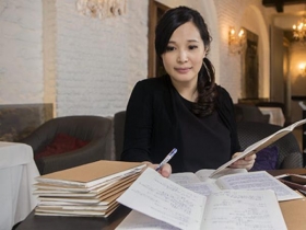 業務力》就連宅男的聯誼需求  葉靜怡的筆記都有寫 每晚記錄客戶資料  她創每月60萬永續收入