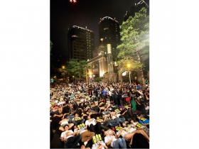 馬英九對無殼蝸牛的承諾 拖15年仍跳票 萬人「巢運」給馬政府的震撼教育