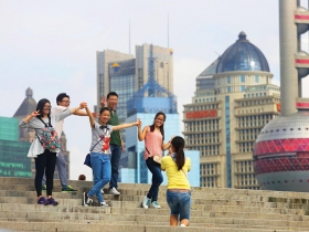 投資焦點》鎖定新興服務業各領域龍頭 抓住最強賺錢機會 旅遊、電商爆發力大