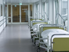 等不到病床的真相(摘)