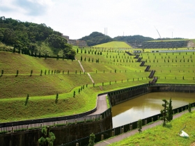 實地探查》基隆月眉路人車稀少 只有廢鐵皮屋、禪寺 三．七億拓寬偏僻山路 真能振興地方？