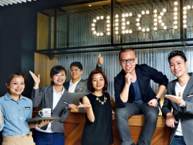 戴勝益一句「好人緣勝過好人脈」 讓他放手創業 王品少東耍龜毛 打造精品背包客棧