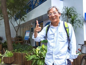 資深媒體人圓夢 當領隊全球趴趴走 張國立帶團 搬出老頑童說故事本領