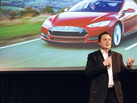 矽谷直擊》台灣媒體首度與特斯拉電動車CEO面對面 一場郭台銘最想掌握的 關鍵70分鐘談話