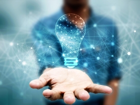 高檔震盪聰明選股 股息、價差兩頭賺 防禦、成長兼具 瞄準高股息族群