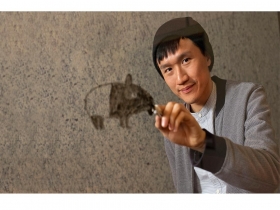 黑白搞笑插畫紅遍臉書 讓逾五十個品牌找上門 反骨馬來貘 粉絲、廠商愛他這一味