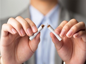 26歲菸槍昏厥 竟是頸動脈剝離 尼古丁傷血管 是全身崩壞的媒介