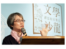 一本銀髮族的書 寫乾18枝筆 簡媜：付出，是精算過後最好的選擇