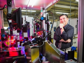 自學冷門技術  把精湛光學拱上篩選機霸主 流氓小子  這樣翻身年收7億董座